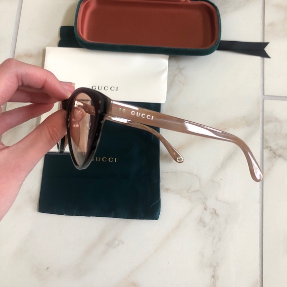 🔥NEW BEST SELLER GUCCI CAT EYE SUNGLASSES 🔥 - Picture 7 of 10